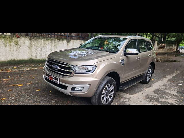 Used Ford Endeavour [2016-2019] Titanium 3.2 4x4 AT in Delhi