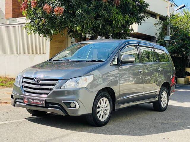 Used Toyota Innova [2013-2014] 2.5 VX 7 STR BS-III in Bangalore