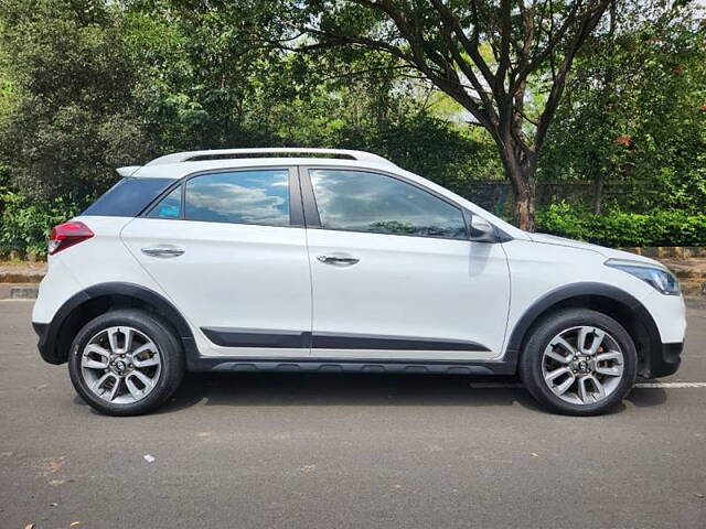 Used Hyundai i20 Active 1.4 SX in Pune