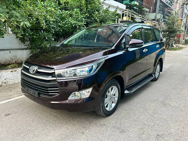 Used Toyota Innova Crysta [2016-2020] 2.4 G 8 STR [2016-2017] in Hyderabad