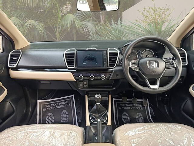 Used Honda City 4th Generation V Petrol in Delhi