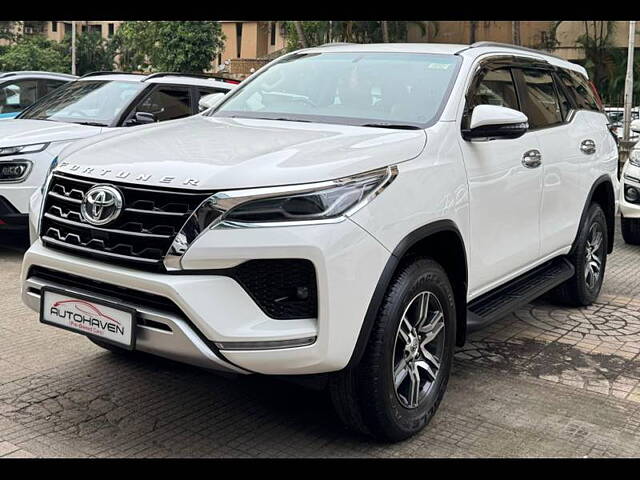 Used Toyota Fortuner 4X2 AT 2.8 Diesel in Mumbai