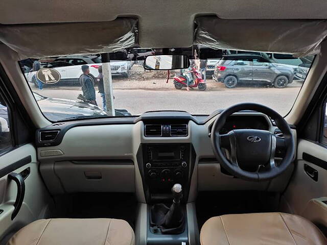 Used Mahindra Scorpio [2014-2017] S8 in Lucknow