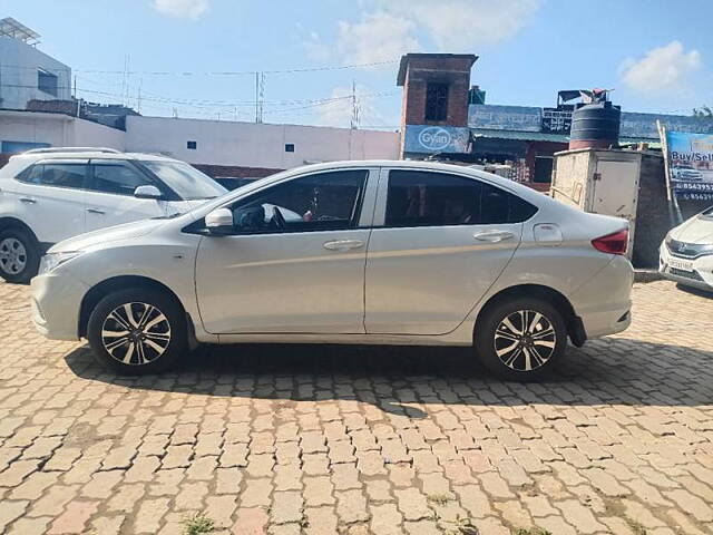 Used Honda City 4th Generation V Petrol in Lucknow