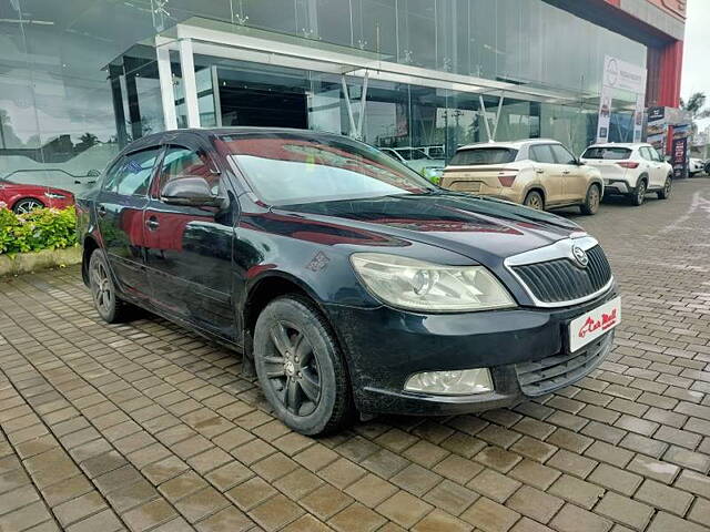 Used Skoda Laura Ambition 2.0 TDI CR AT in Nashik