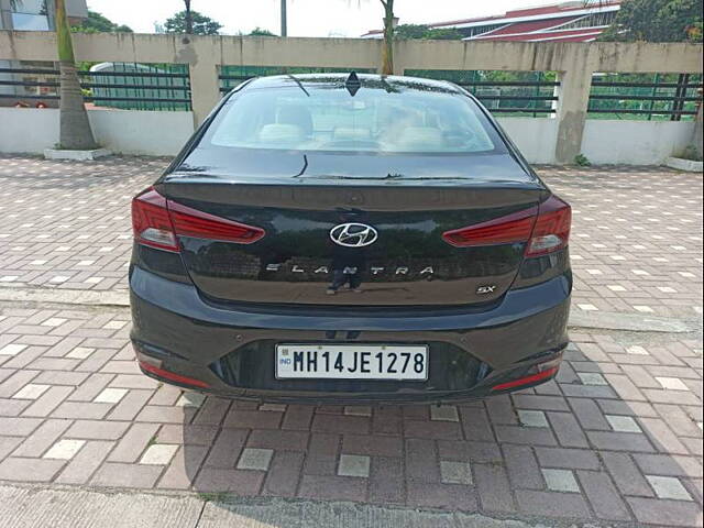 Used Hyundai Elantra SX (O) 1.5 AT in Pune