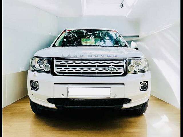 Used Land Rover Freelander 2 SE in Pune