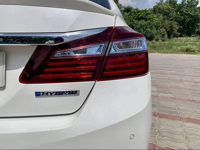 Used Honda Accord Hybrid in Delhi