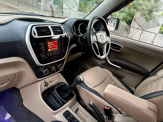 Used Mahindra TUV300 [2015-2019] T8 in Delhi