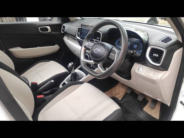 Used Hyundai Venue [2022-2023] SX 1.5 CRDi in Bangalore