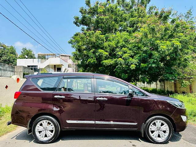 Used Toyota Innova Crysta [2016-2020] 2.8 ZX AT 7 STR [2016-2020] in Vadodara