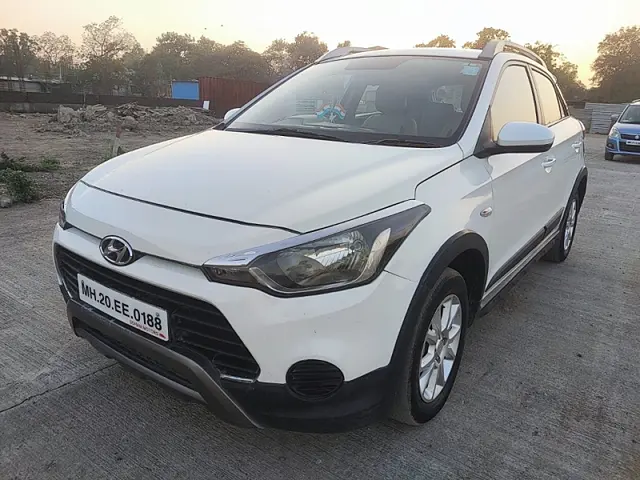 Used 2016 Hyundai i20 Active in Aurangabad