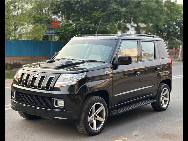 Used Mahindra TUV300 [2015-2019] T8 mHAWK100 in Ahmedabad