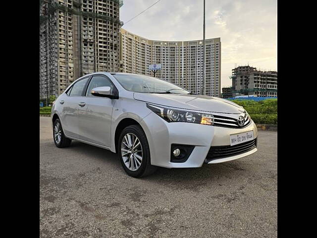 Used 2014 Toyota Corolla Altis in Mumbai