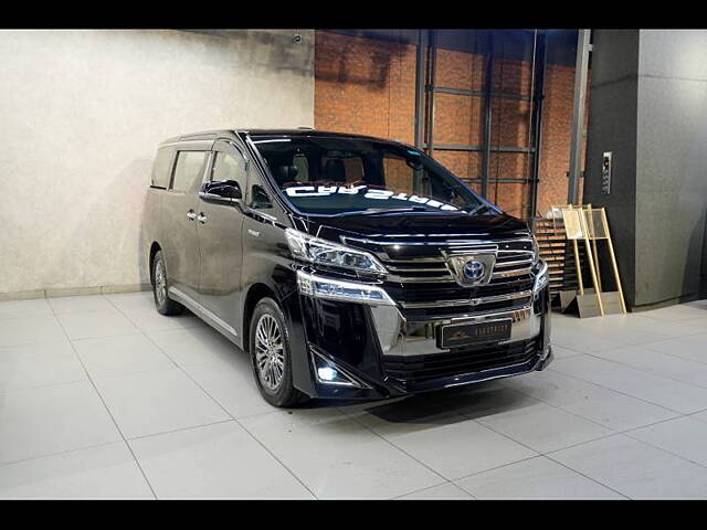 Used Toyota Vellfire [2020-2023] Hybrid in Kanpur