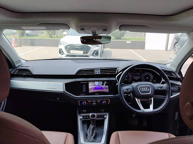 Used Audi Q3 40 TFSI Technology in Surat