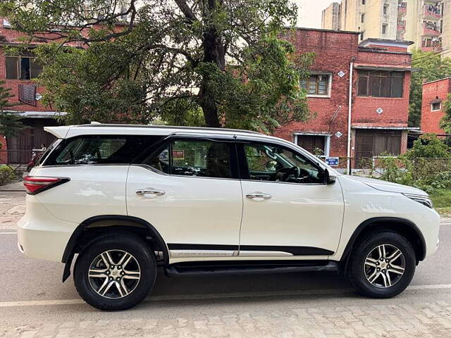 Used Toyota Fortuner 4X2 AT 2.8 Diesel in Lucknow