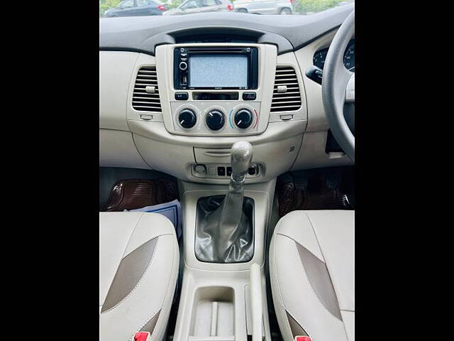 Used Toyota Innova [2012-2013] 2.5 GX 8 STR BS-III in Ahmedabad