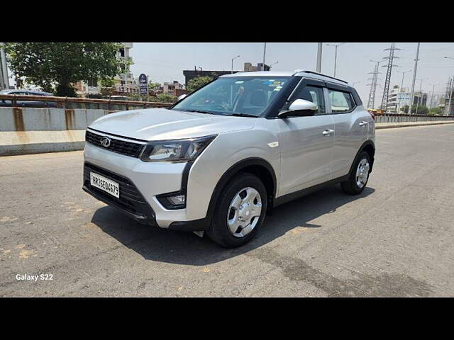 Used Mahindra XUV300 [2019-2024] W4 1.2 Petrol in Noida