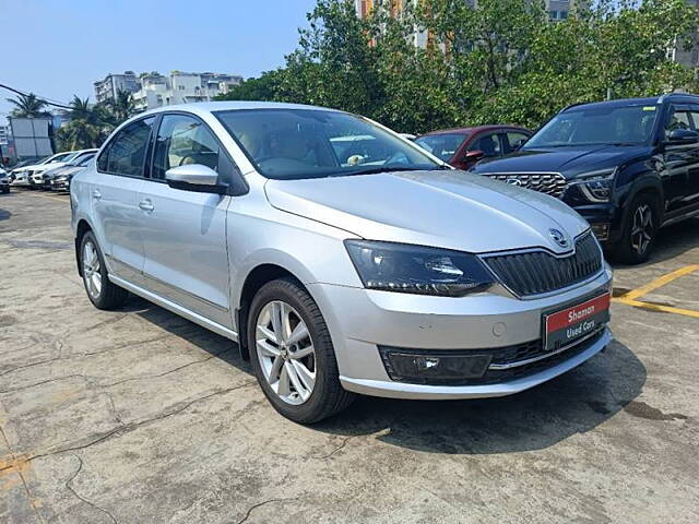 Used Skoda Rapid Style 1.6 MPI AT in Mumbai