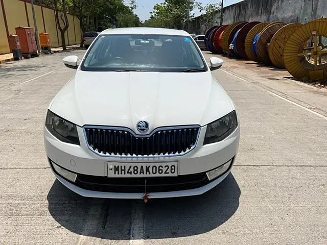 Used 2016 Skoda Octavia in Mumbai