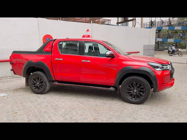 Used Toyota Hilux High 4X4 AT in Delhi