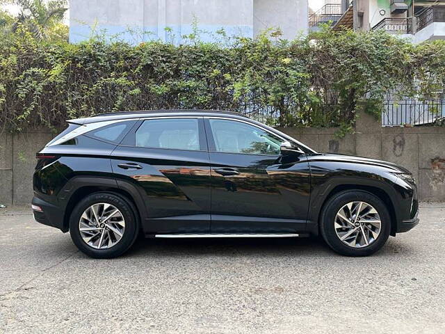 Used Hyundai Tucson Signature 2.0 AT Petrol in Delhi