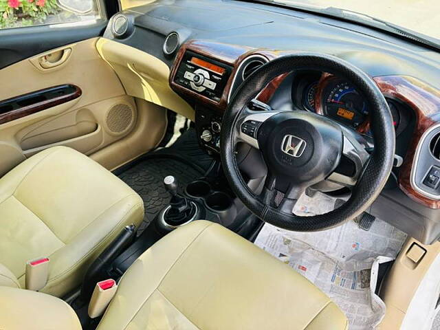 Used Honda Mobilio V (O) Petrol in Bangalore