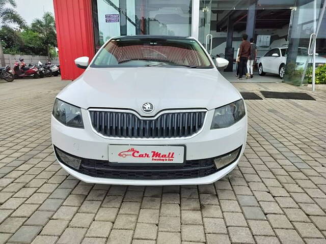 Used 2015 Skoda Octavia in Nashik