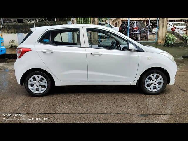 Used Hyundai Grand i10 [2013-2017] Magna 1.1 CRDi [2016-2017] in Mumbai