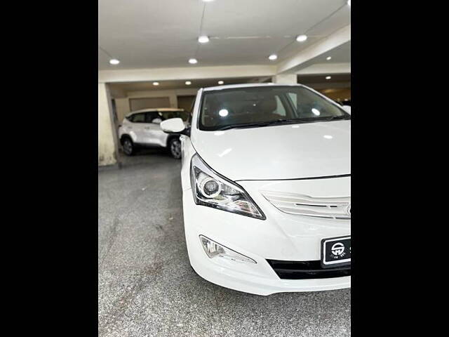 Used Hyundai Verna [2015-2017] 1.6 VTVT SX AT in Delhi