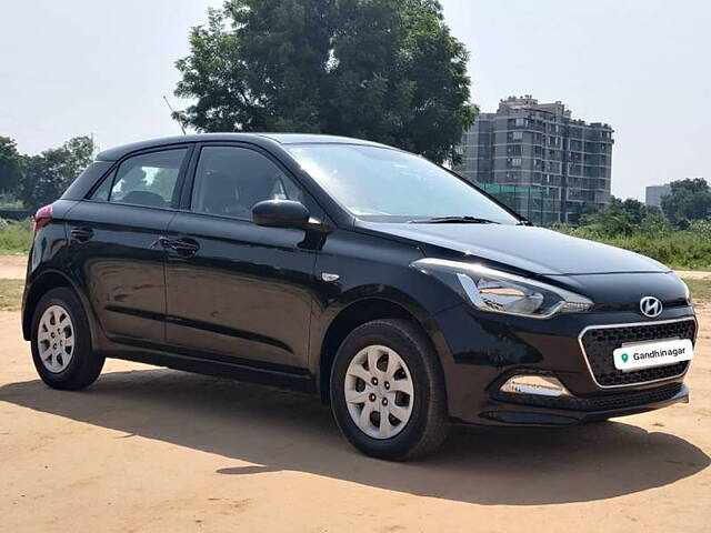 Used Hyundai Elite i20 [2016-2017] Magna 1.4 CRDI [2016-2017] in Gandhinagar