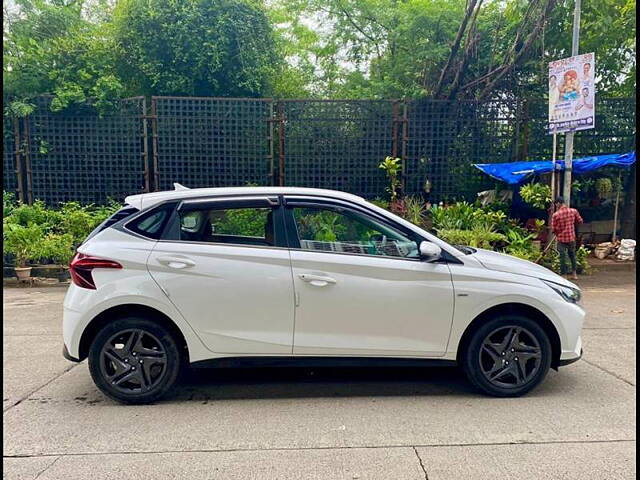 Used Hyundai i20 [2020-2023] Sportz 1.2 IVT [2020-2023] in Mumbai