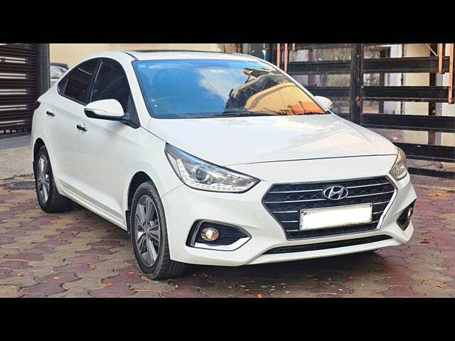 Used Hyundai Verna [2017-2020] SX 1.6 CRDi in Kolkata