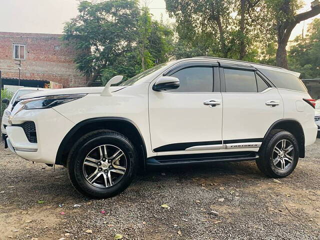 Used Toyota Fortuner 4X2 MT 2.8 Diesel in Ahmedabad