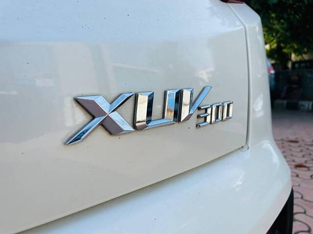 Used Mahindra XUV300 [2019-2024] W8 (O) 1.2 Petrol in Jaipur