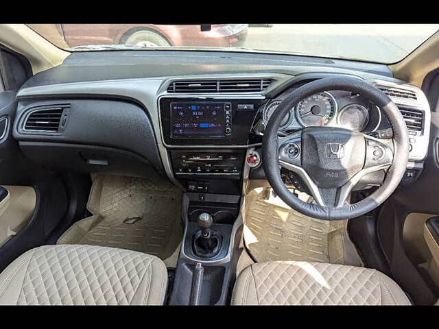 Used Honda City 4th Generation V Petrol [2017-2019] in Mumbai