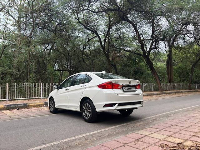 Used Honda City V Petrol MT in Delhi