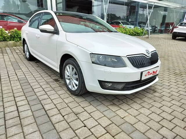 Used Skoda Octavia [2013-2015] Ambition 2.0 TDI AT in Nashik