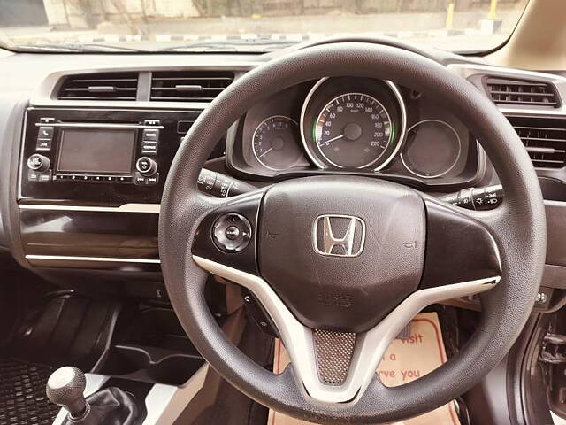 Used Honda Jazz [2015-2018] V Petrol in Delhi