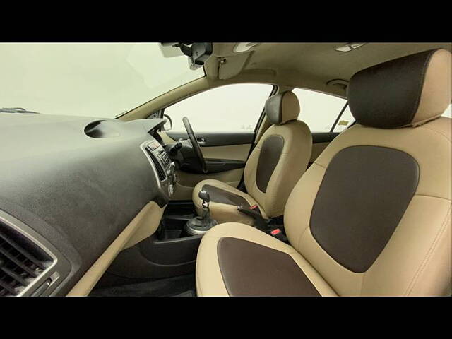 Used Hyundai i20 [2010-2012] Sportz 1.2 BS-IV in Delhi