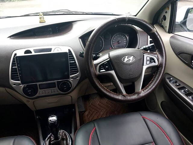 Used Hyundai i20 [2010-2012] Asta 1.4 CRDI in Ahmedabad