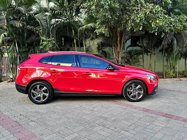 Used Volvo V40 Cross Country [2016-2019] D3 Inscription in Chennai