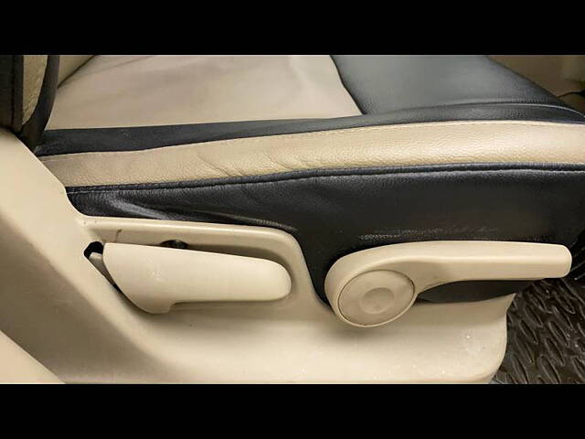 Used Maruti Suzuki Swift DZire [2011-2015] ZXI in Hyderabad