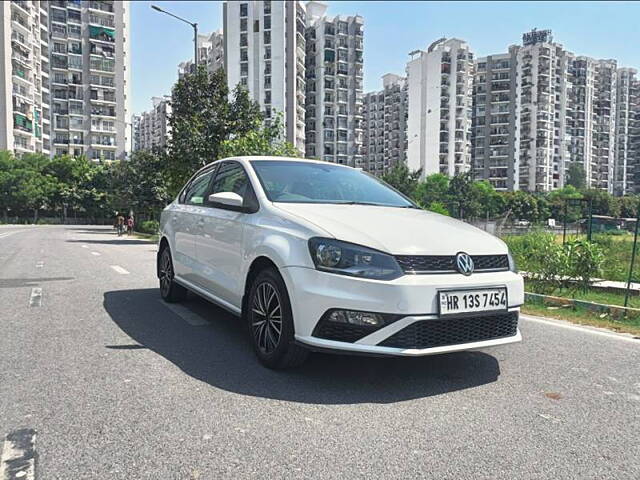 Used Volkswagen Vento [2014-2015] Highline Petrol AT in Noida