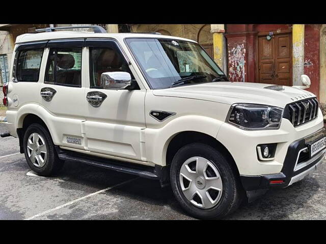 Used Mahindra Scorpio 2021 S7 120 2WD 8 STR in Kolkata