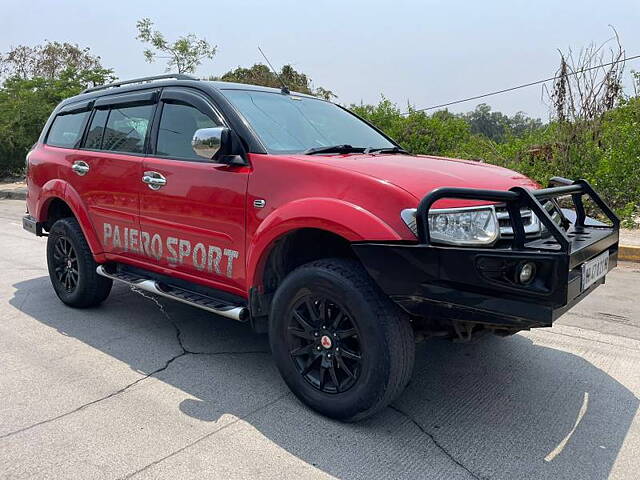 Used Mitsubishi Pajero Sport 2.5 AT in Mumbai