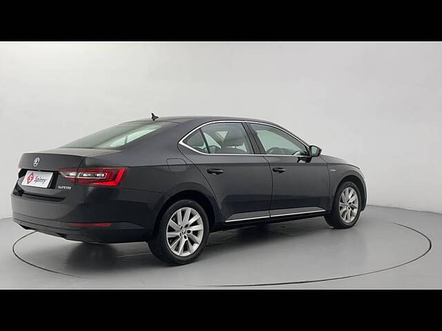 Used Skoda Superb [2016-2020] L&K TSI AT in Ahmedabad