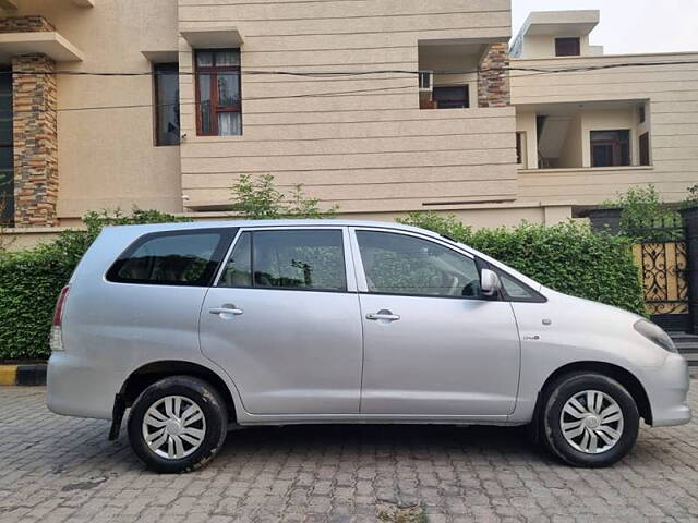 Used Toyota Innova [2009-2012] 2.5 GX 8 STR BS-IV in Jalandhar