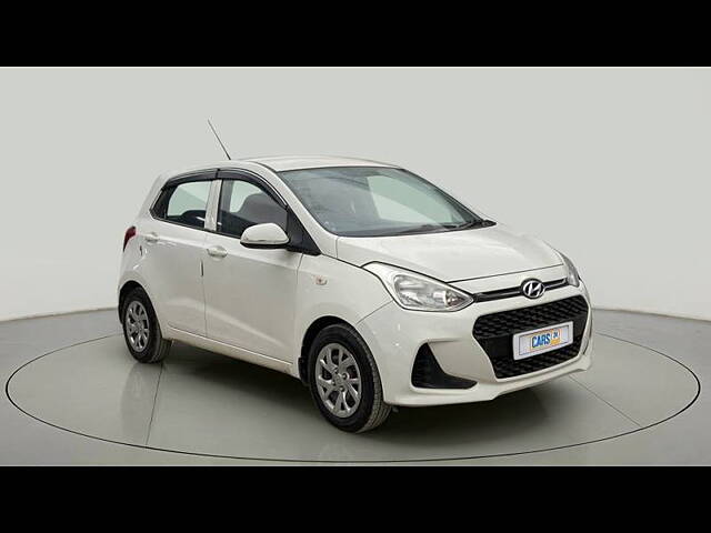 Used 2018 Hyundai Grand i10 in Delhi